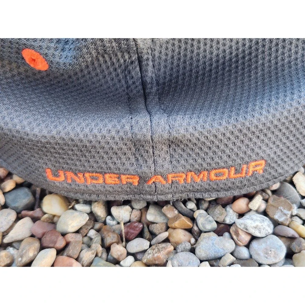 Under Armour Gray & Orange Youth Size XS Stretch Fitted Hat